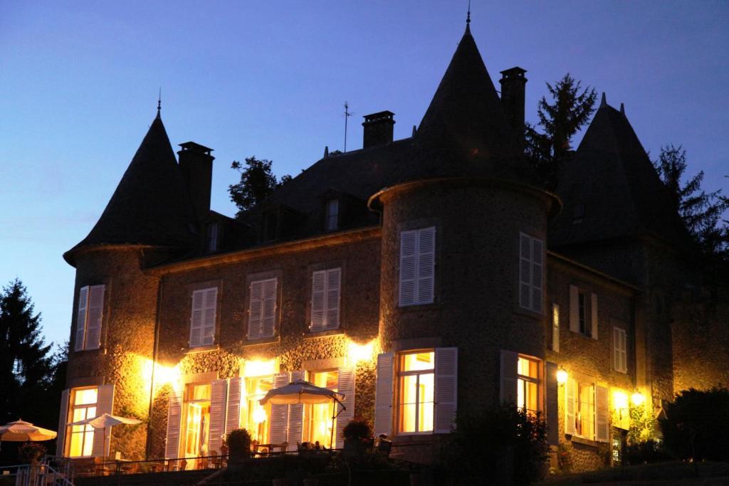 Chateau Le Mialaret Neuvic  المظهر الخارجي الصورة