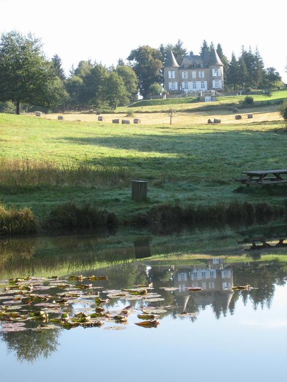Chateau Le Mialaret Neuvic  المظهر الخارجي الصورة
